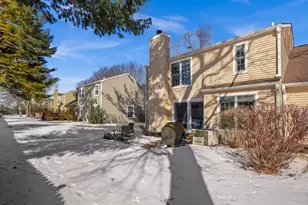 1923 Ozark Pkwy, Algonquin, IL 60102 - Photo 27