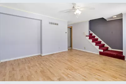 451 Yorkshire Square, Bolingbrook, IL 60440 - Photo 5