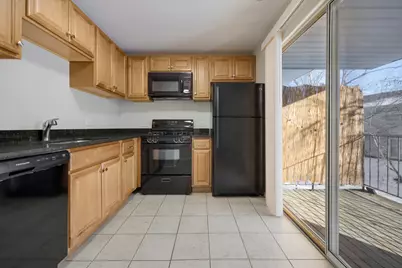 47 E Gant Circle #G, Streamwood, IL 60107 - Photo 7