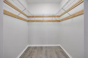 47 E Gant Circle, Streamwood, IL 60107 - Photo 13