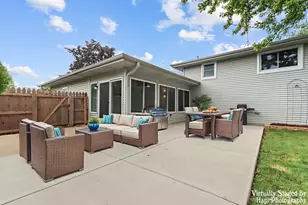 1942 Trail Ridge St, Arlington Heights, IL 60004 - Photo 27