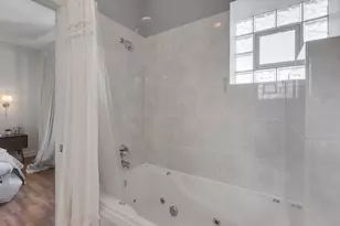 1122 N Oakley Blvd, Chicago, IL 60622 - Photo 13