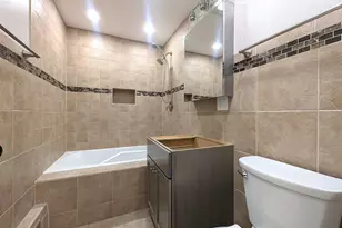 300 S Austin Blvd, Oak Park, IL 60304 - Photo 9