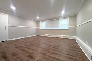 300 S Austin Blvd, Oak Park, IL 60304 - Photo 3