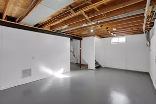 526 29th Ave, Milan, IL 61264 - Photo 17