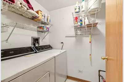 7420 W Lawrence Avenue #212, Harwood Heights, IL 60706 - Photo 23