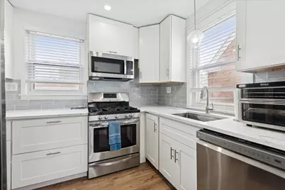 5209 N Osceola Avenue, Chicago, IL 60656 - Photo 5