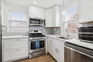 5209 N Osceola Ave, Chicago, IL 60656 - Photo 5