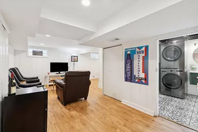 5209 N Osceola Avenue, Chicago, IL 60656 - Photo 9