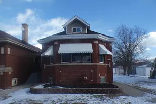 8133 S Dante Ave, Chicago, IL 60619 - Photo 1