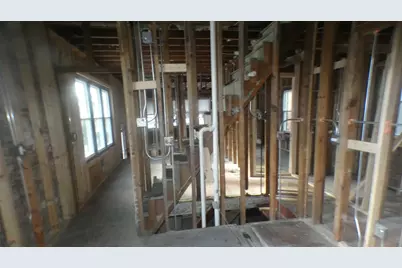 8133 S Dante Avenue, Chicago, IL 60619 - Photo 11