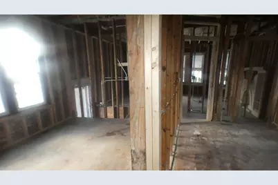 8133 S Dante Avenue, Chicago, IL 60619 - Photo 15