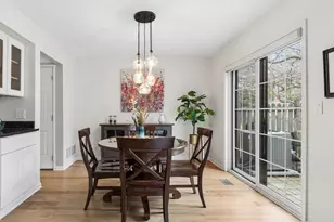 1204 Hobson Oaks Ct, Naperville, IL 60540 - Photo 9