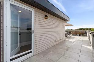 3004 W Lyndale St, Chicago, IL 60647 - Photo 25