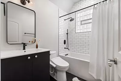 1541 W Chestnut Street #2, Chicago, IL 60642 - Photo 17