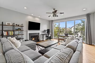 1541 W Chestnut Street #2, Chicago, IL 60642 - Photo 3