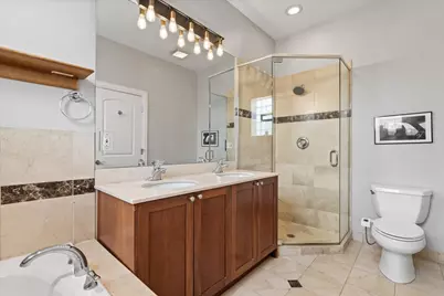 1541 W Chestnut Street #2, Chicago, IL 60642 - Photo 15