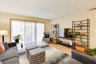 200 W Campbell St, Arlington Heights, IL 60005 - Photo 33