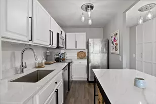 5415 N Sheridan Rd, Chicago, IL 60640 - Photo 7