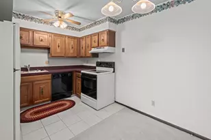 2501 Unit K 26th Ave, Rock Island, IL 61201 - Photo 11