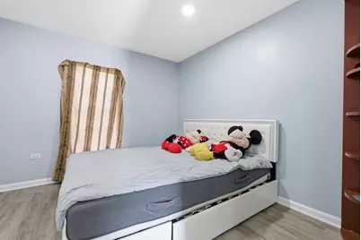 527 Jackson Street, Aurora, IL 60505 - Photo 21