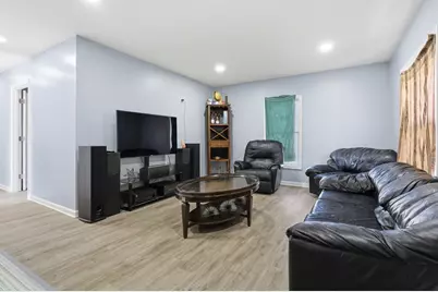 527 Jackson Street, Aurora, IL 60505 - Photo 17