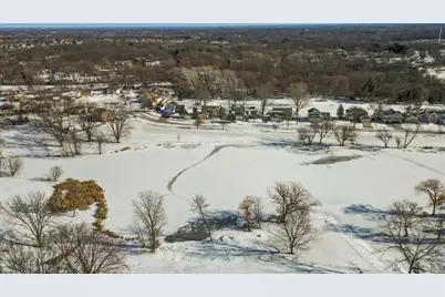 680 Cypress Bridge Road, Lake Zurich, IL 60047 - Photo 3