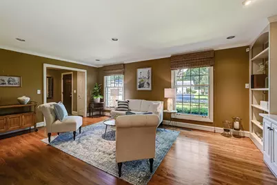 5707 Lawn Drive, Western Springs, IL 60558 - Photo 5