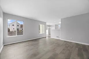 631 Kingsbrooke Crossing, Bolingbrook, IL 60440 - Photo 15