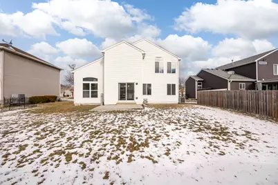 631 Kingsbrooke Crossing, Bolingbrook, IL 60440 - Photo 3