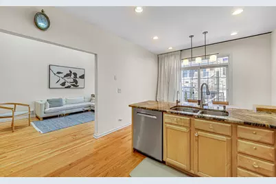 1264 Sarah Boulevard, Vernon Hills, IL 60061 - Photo 7