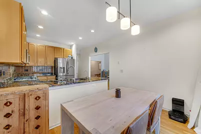 1264 Sarah Boulevard, Vernon Hills, IL 60061 - Photo 9