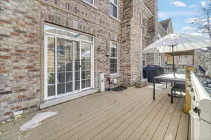 1264 Sarah Blvd, Vernon Hills, IL 60061 - Photo 27