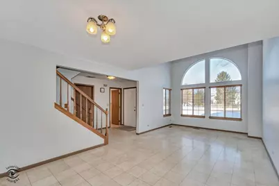 [Address not provided], Carol Stream, IL 60188 - Photo 5