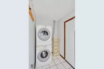 [Address not provided], Carol Stream, IL 60188 - Photo 31