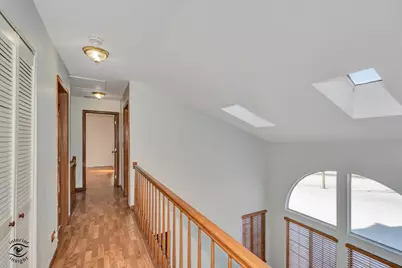 [Address not provided], Carol Stream, IL 60188 - Photo 15