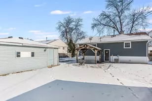 724 Echo Ave, Romeoville, IL 60446 - Photo 21