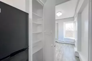 7333 N Ridge Blvd, Chicago, IL 60645 - Photo 5