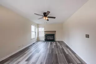 135 Seton Creek Dr, Oswego, IL 60543 - Photo 13