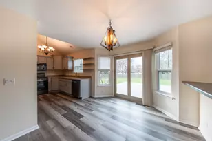 135 Seton Creek Dr, Oswego, IL 60543 - Photo 9