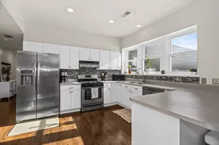 4817 S Evans Ave, Chicago, IL 60615 - Photo 5