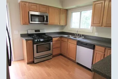 1912 Orchard Lane, McHenry, IL 60050 - Photo 5