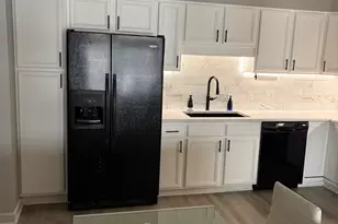 1349 E Washington St, Des Plaines, IL 60016 - Photo 17