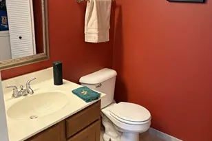 1349 E Washington St, Des Plaines, IL 60016 - Photo 25