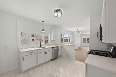 9319 S Merrill Avenue, Chicago, IL 60617 - Photo 9