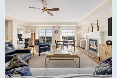 10735 Clocktower Drive #503, Countryside, IL 60525 - Photo 9