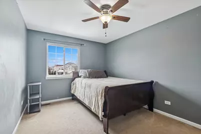 1507 Legacy Pointe Boulevard, Joliet, IL 60431 - Photo 15