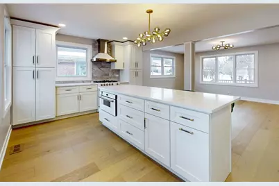 5504 Lyman Avenue, Downers Grove, IL 60516 - Photo 9