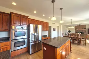 22648 Maddeline Ln, Frankfort, IL 60423 - Photo 5