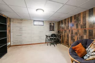 300 N Garfield St, Hinckley, IL 60520 - Photo 13